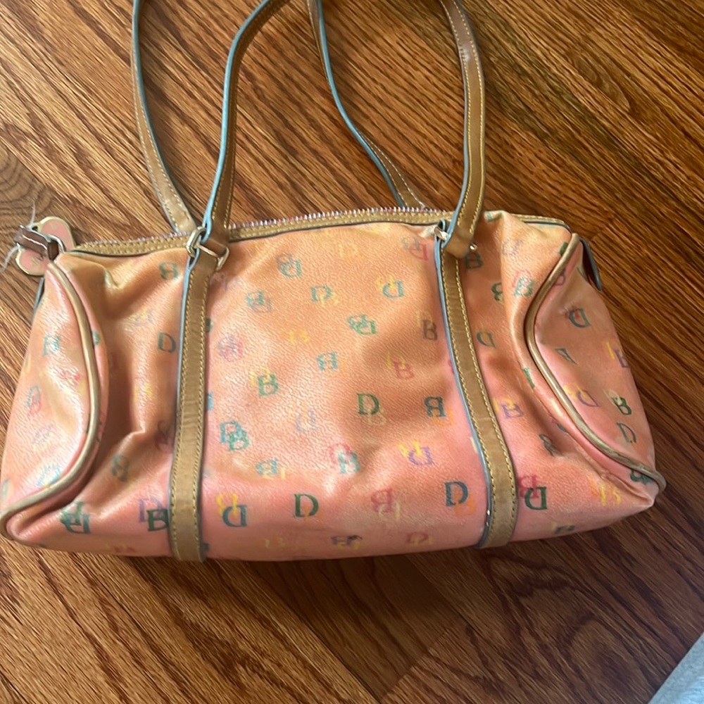 Dooney & Bourke purse